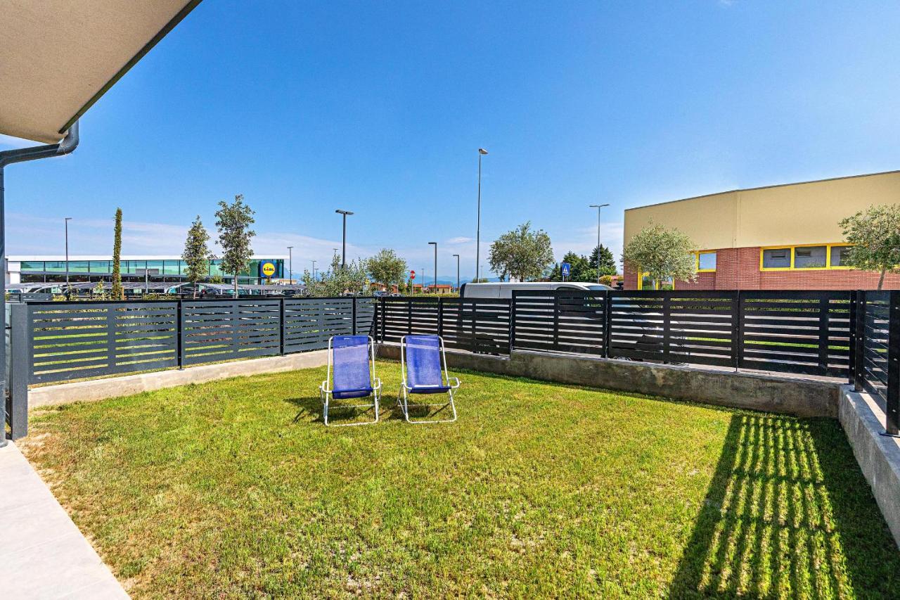 דירות פסקיארה דל גארדה Una Terrazza Sul Lago A2 Con Piscina By Wonderful Italy מראה חיצוני תמונה