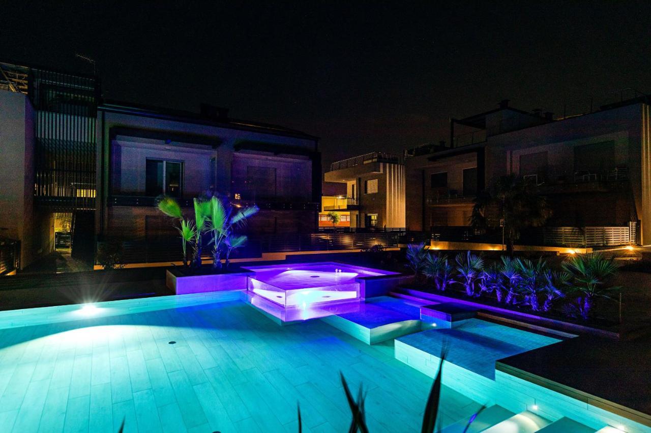 דירות פסקיארה דל גארדה Una Terrazza Sul Lago A2 Con Piscina By Wonderful Italy מראה חיצוני תמונה